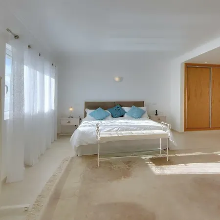Casa Do Poco